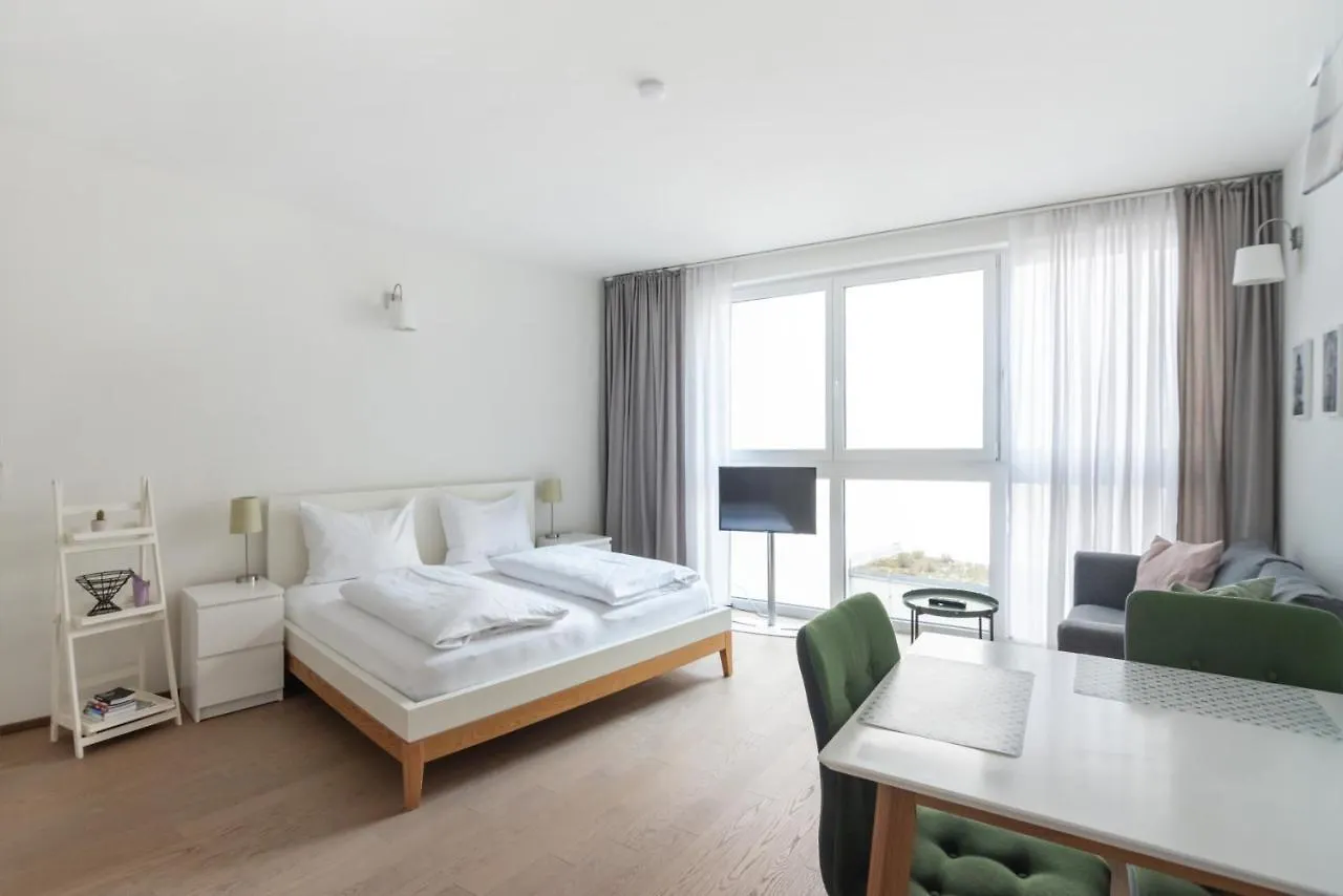 Quiet And Cozy Apartment Next To Mariahilfer Strasse And Naschmarkt With Ac, Minimum 30 Nights Vienna Austria