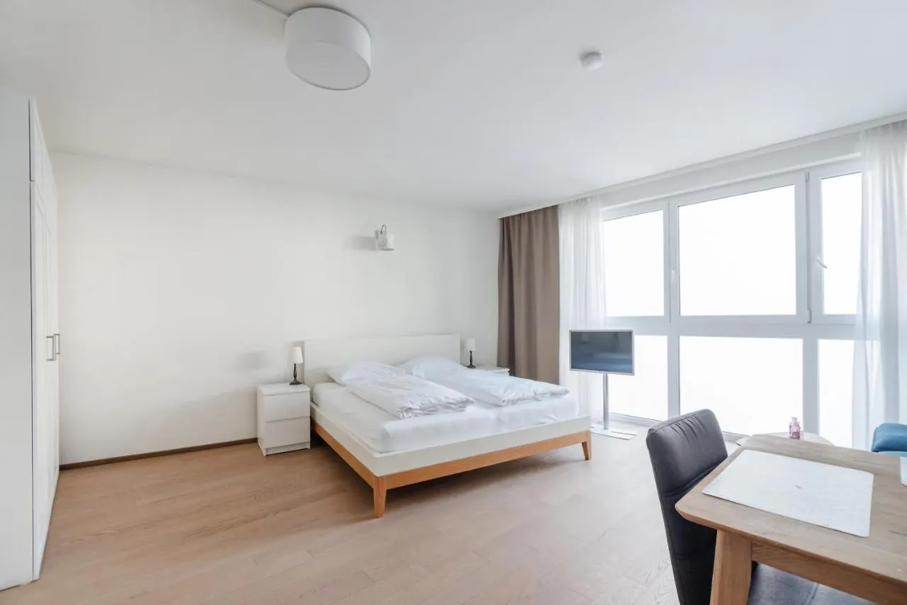 Quiet And Cozy Apartment Next To Mariahilfer Strasse And Naschmarkt With Ac, Minimum 30 Nights Vienna Austria